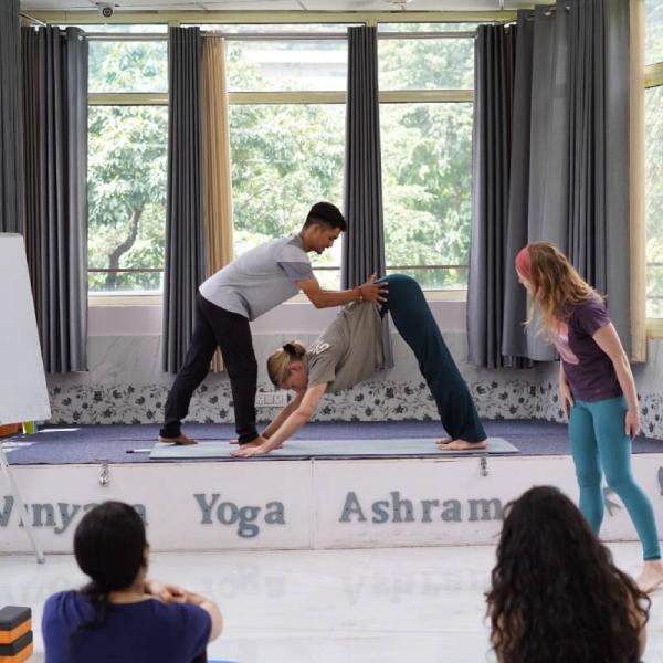 Vinayasa Yogashram
